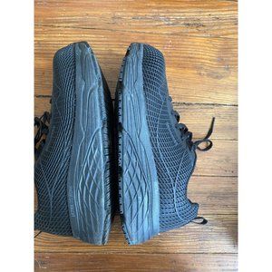 Sketchers work max cushioning slip resistant safety toe women’s 8.5 sneaker